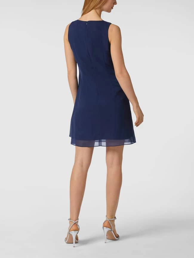 Swing Cocktailkleid Mit Leicht Ausgestelltem Rockteil - Marineblau 7 Swing Cocktailkleid Mit Leicht Ausgestelltem Rockteil - Marineblau – Bild 5