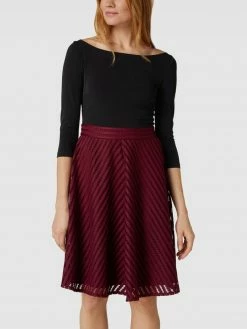 Swing Cocktailkleid In Two-Tone-Machart - Bordeaux Rot 10 Swing Cocktailkleid In Two-Tone-Machart - Bordeaux Rot -LUXUAR SHOP 6t734cimah1jghi170sj6khhad45cda29kqkohq9759j4c238taj2iamakrk8d29a554ck9p8gsk6jimad3jadr371ij8d9n6csj8phk6dh6ae32c8ojid1n6osjcopl6tgjac8