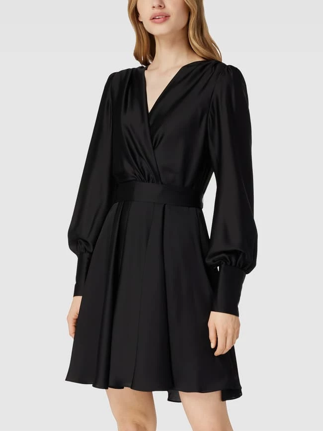 Swing Cocktailkleid Mit Taillengürtel - Schwarz 6 Swing Cocktailkleid Mit Taillengürtel - Schwarz – Bild 4