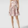 Swing Cocktailkleid Mit Floralem Muster - Rosé