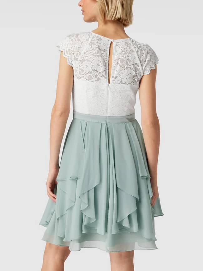 Jake*s Cocktail Cocktailkleid Mit Spitzenbesatz - Olivgrün 7 Jake*s Cocktail Cocktailkleid Mit Spitzenbesatz - Olivgrün – Bild 5