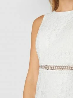 TROYDEN COLLECTION Brautkleid Mit Floraler Spitze - Weiß -LUXUAR SHOP 8l23ahad84s3iha18t93idqc95150k216p94mc9g6opkedila134klah8d5l8cpn64s56gi690qlaj2da53j4pb2c8rm2p1ic8qjcohk61j6ao9o6koj6p9i6ti32pb568rjacg