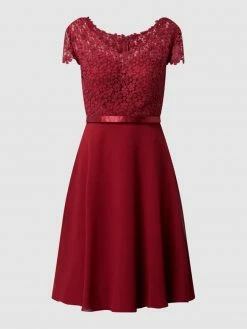 Luxuar Cocktailkleid Mit Ziersteinen Und Floralen Stickereien - Bordeaux Rot 8 Luxuar Cocktailkleid Mit Ziersteinen Und Floralen Stickereien - Bordeaux Rot -LUXUAR SHOP 8l33idpp9p634cqc8l644k2aah3l2cig756kcj2i9gq5cc2i8sol4dil71538dpk9h0jcgq98pa48gal9h3jgphp6csjaeb1ccq38p1k6tij6oho6dgj2opkc4s3adb36gsjidg