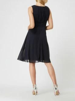 Christian Berg Cocktail Cocktailkleid Aus Chiffon - Marineblau Meliert -LUXUAR SHOP 910jie26a17k2jae8l5kgl257554ccadacoj8l2ma91k4dqd9p1jgcq69l5jajhial4kol25718j0k2i893j0e3164s68e1h6hhjep1k6pij0o9m71h34cpmcoo3ecb5cco32co