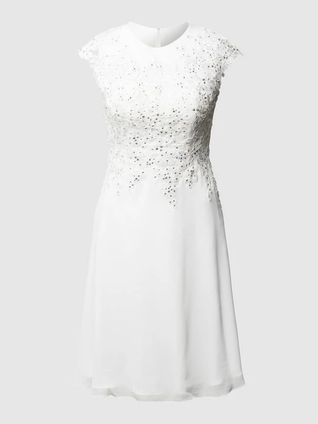 Luxuar Brautkleid Mit Zierborten - Offwhite 4 Luxuar Brautkleid Mit Zierborten - Offwhite – Bild 2