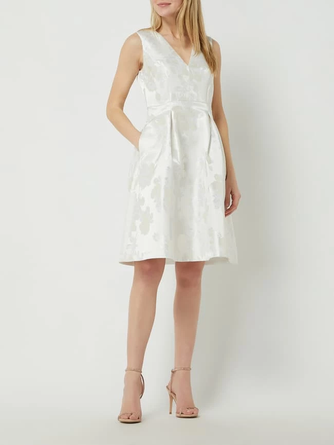 Christian Berg Cocktail Brautkleid Aus Satin - Offwhite 3 Christian Berg Cocktail Brautkleid Aus Satin - Offwhite