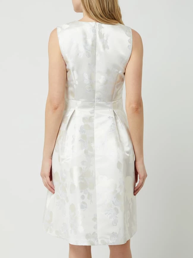 Christian Berg Cocktail Brautkleid Aus Satin - Offwhite 7 Christian Berg Cocktail Brautkleid Aus Satin - Offwhite – Bild 5