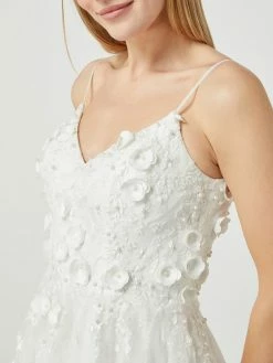 Unique Brautkleid Aus Tüll Mit Blüten-Applikationen - Offwhite -LUXUAR SHOP 9db4qka36t25ckqjal838d238kql4jamakojei9p9sqjgj2l9gp46cqe7574ek1k8cpjgi289h94mcie8h3j6phl65h64c1p75j36opkccsm4e9nchhjic3268sjid1g6gsmae0