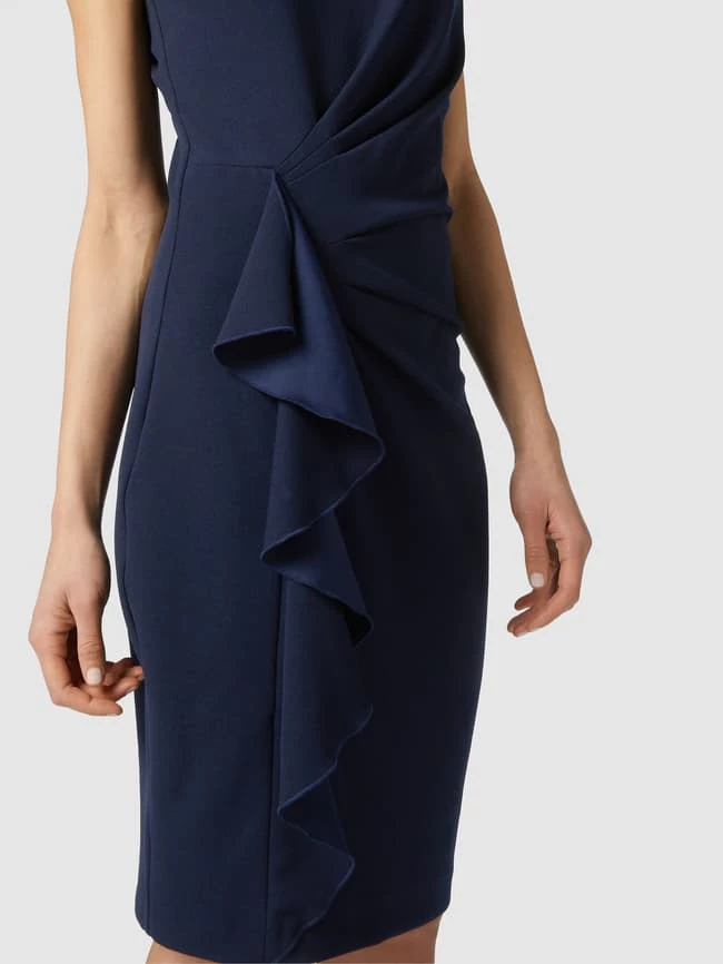 Paradi Cocktailkleid Aus Krepp Mit Drapierung - Dunkelblau 5 Paradi Cocktailkleid Aus Krepp Mit Drapierung - Dunkelblau – Bild 3