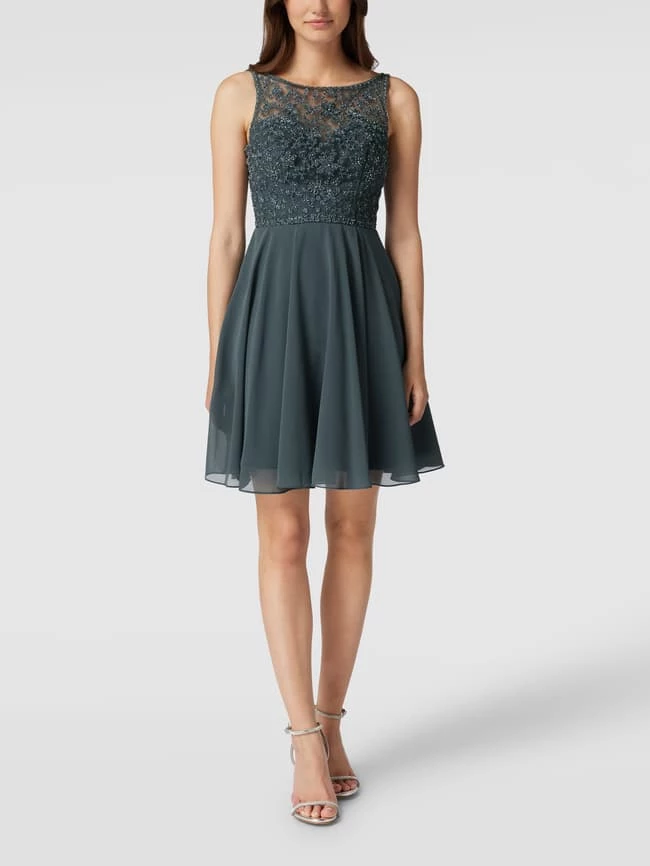 Laona Cocktailkleid In Minilänge Mit Strasssteinbesatz - Grün 3 Laona Cocktailkleid In Minilänge Mit Strasssteinbesatz - Grün