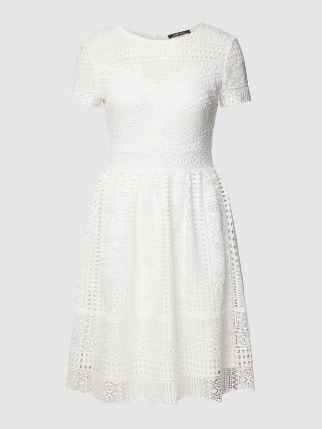 Swing Brautkleid Mit Lochstickereien - Offwhite 4 Swing Brautkleid Mit Lochstickereien - Offwhite – Bild 2