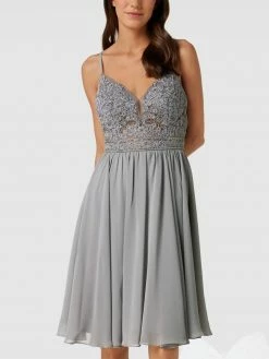 Luxuar Cocktailkleid Mit Zierbesatz - Silber -LUXUAR SHOP 9tak2di79t53agq46t9j4cqe65932c2ea50l0l236tak6e228ooked9j6964ahhm6kpk2gpi6l334liiako3achi74q3cd9k68ojip1k64r38e1h74sjaoj5ckrjgp9i6cr34og