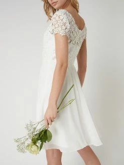 Luxuar Brautkleid Aus Häkelspitze Und Chiffon - Offwhite 15 Luxuar Brautkleid Aus Häkelspitze Und Chiffon - Offwhite -LUXUAR SHOP a0p4md1g8t6kkkiga154ug9i88p48dia6h64ih2l6d4jaj2e6t24ihhn6h744jae70q3ej9k64ok6e2g913m8chn6so3achm60r30p9kclj36ohk61j34phlcpgm2p9g6grjao8