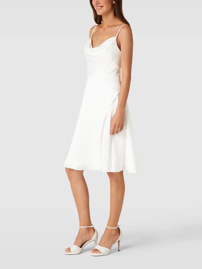 Luxuar Brautkleid Mit Wasserfall-Ausschnitt - Offwhite 6 Luxuar Brautkleid Mit Wasserfall-Ausschnitt - Offwhite – Bild 4