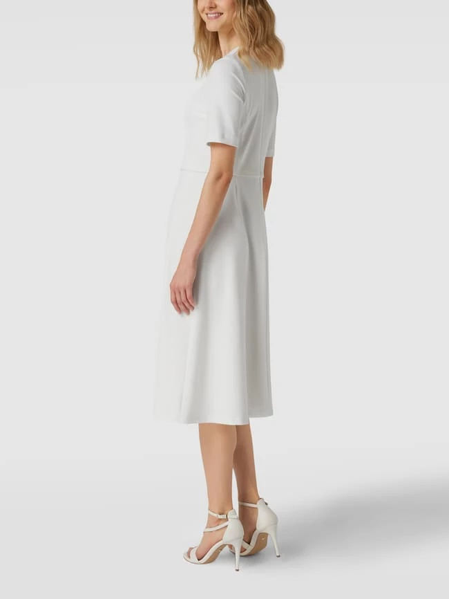 Paradi Brautkleid Mit Rundhalsausschnitt - Offwhite 7 Paradi Brautkleid Mit Rundhalsausschnitt - Offwhite – Bild 5