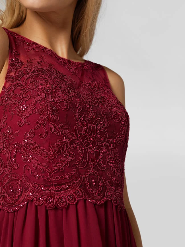 Laona Abendkleid Aus Chiffon Mit Ziersteinen - Kirschrot 5 Laona Abendkleid Aus Chiffon Mit Ziersteinen - Kirschrot – Bild 3