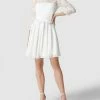 Swing Cocktailkleid Aus Floraler Spitze Mit Ausgestelltem Rockteil - Offwhite -LUXUAR SHOP ad2jgd1i8p3keiq69sqlcii69l73akid9923gkqa8l84oh9i8ks4acqj9d84eiii6l54idhjaoq44ki86h3madr26ksm4d9g6op6cphk6lj6cohncopjge1oc9j64dj16gs3eco