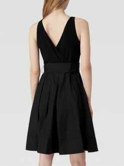 Lauren Ralph Lauren Knielanges Cocktailkleid Mit Taillengürtel Modell 'YURI' - Schwarz -LUXUAR SHOP ad34mhq96lal6gqj8l530gq1ah4lae9l8krjciif8t638laj71234hqg6h94eda36t232kq864q52kqa84o64pj4cphjae1jccsjce1k6hgj4e1j74sj8o9h68r30d1g64s62c0