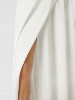 Luxuar Brautkleid Mit Wasserfall-Ausschnitt - Offwhite -LUXUAR SHOP ah0jcj9gah332lhh919kcjhk653k8j2a997kse27aosk8jhp754j4jai6krj4ghoa15k4i1j8p844gae653j4ohpc8pjgd366hhmcphk60oj4ob5cooj0c9kc4q3ap1kclij4pg