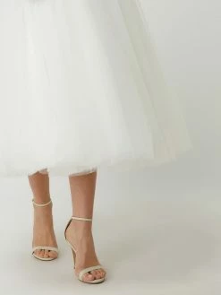 Luxuar Brautkleid Aus Tüll Mit Blüten-Applikationen - Offwhite -LUXUAR SHOP aksl0gpia9854dqf89a4khi489a38c9j915jcjqm64qkse2da8r4ah9m7544mjqb8t8kmiic74ok2c1o853jepj26or38dr16kqj4o9kchj30e3268omao9g6osmcchkcdgmad8