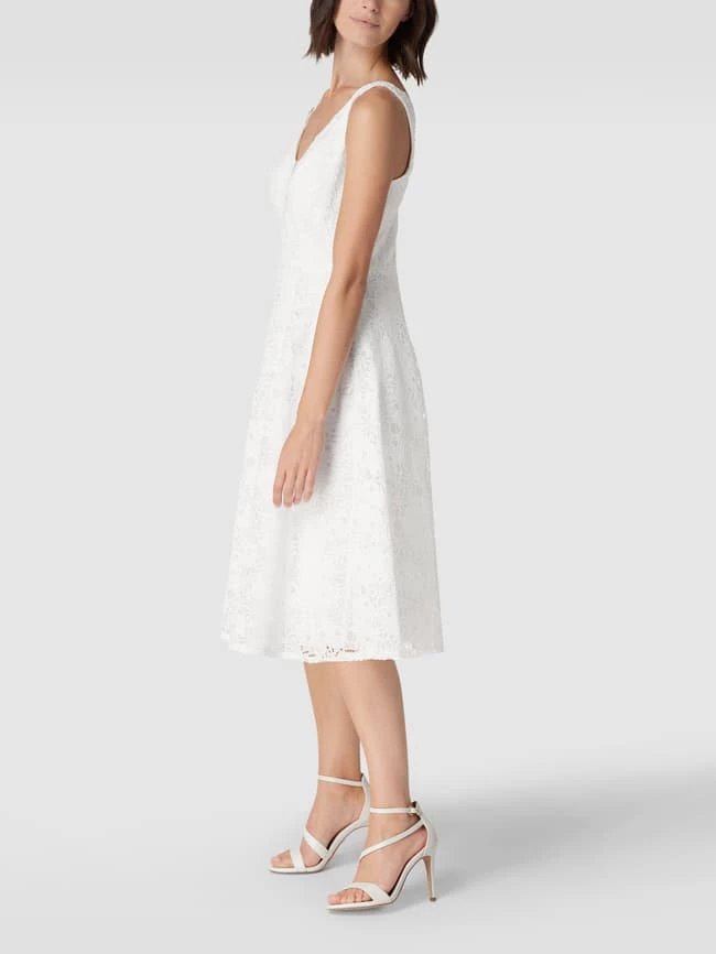 TROYDEN COLLECTION Brautkleid Mit Floraler Spitze - Offwhite 2 TROYDEN COLLECTION Brautkleid Mit Floraler Spitze - Offwhite