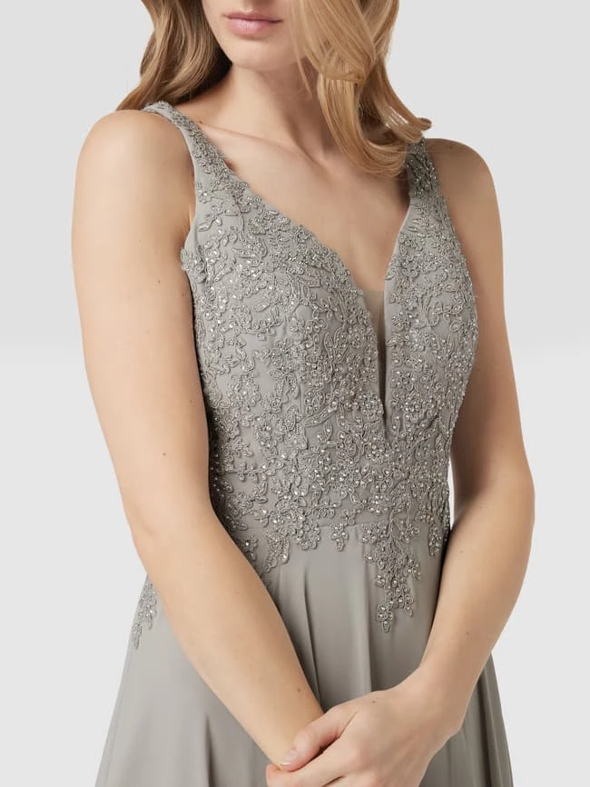 Luxuar Abendkleid Mit Zierbesatz - Mittelgrau 5 Luxuar Abendkleid Mit Zierbesatz - Mittelgrau – Bild 3